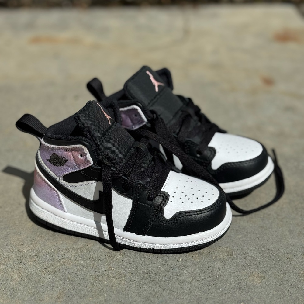Kids Jordan High-Top Sneakers - Black and White